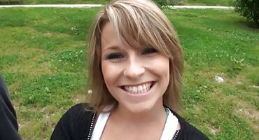 sex gay đồng tính nam Cô gái đeo kính và vòi nước phim sex dong tinh lớn.